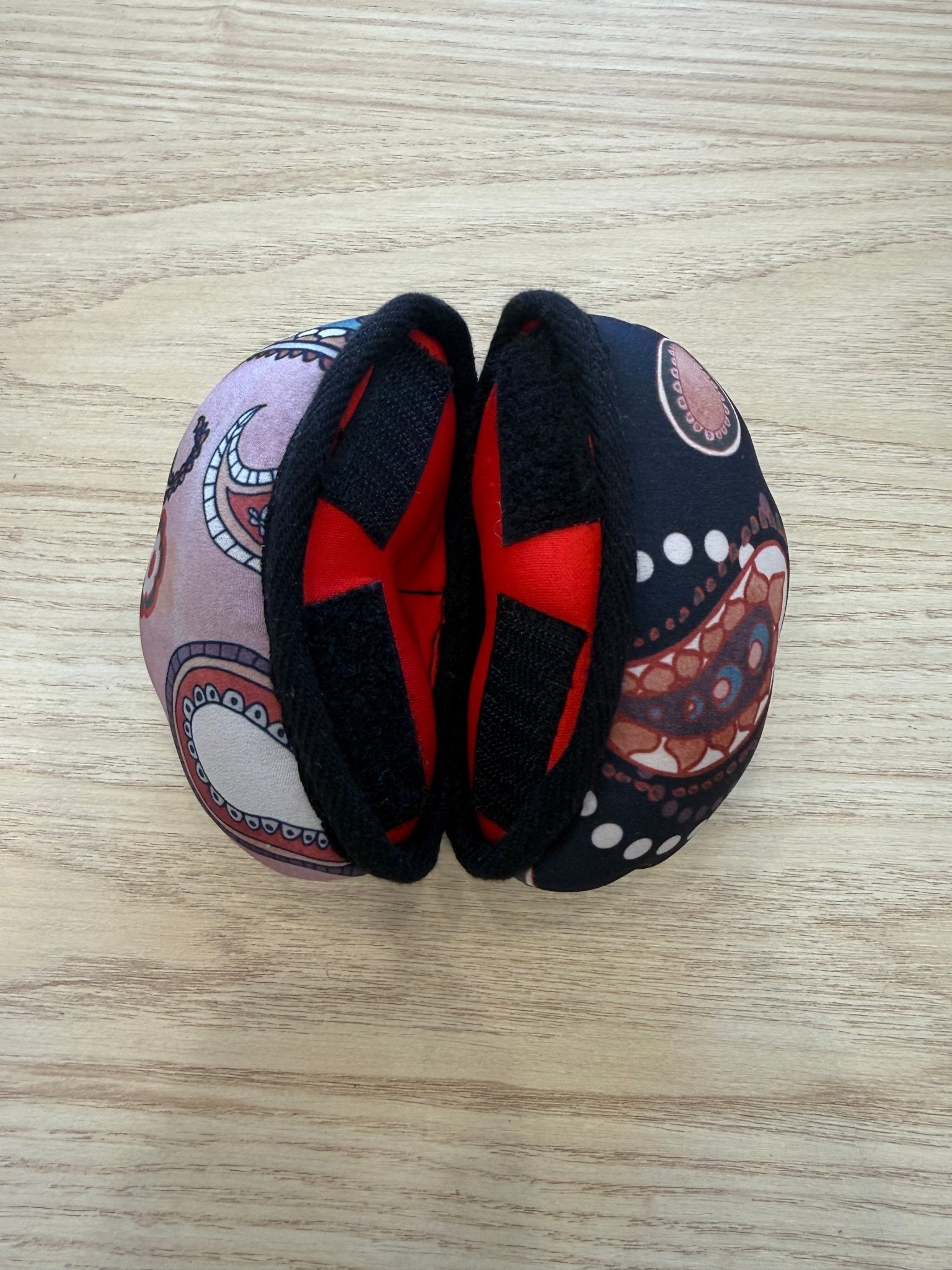 Le Clam — Jouet distributeur de friandises pour agility & hoopers - Miss Nuts Accessoires