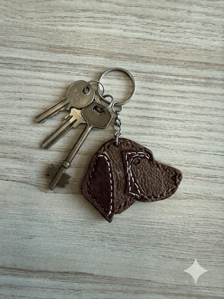 Porte clé chien en cuir véritable fait main - Miss Nuts Accessoires