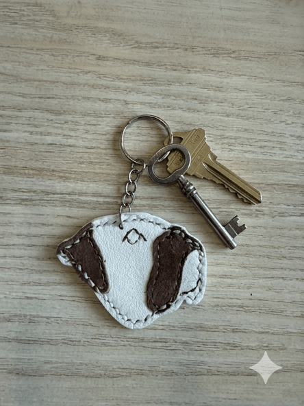 Porte clé chien en cuir véritable fait main - Miss Nuts Accessoires