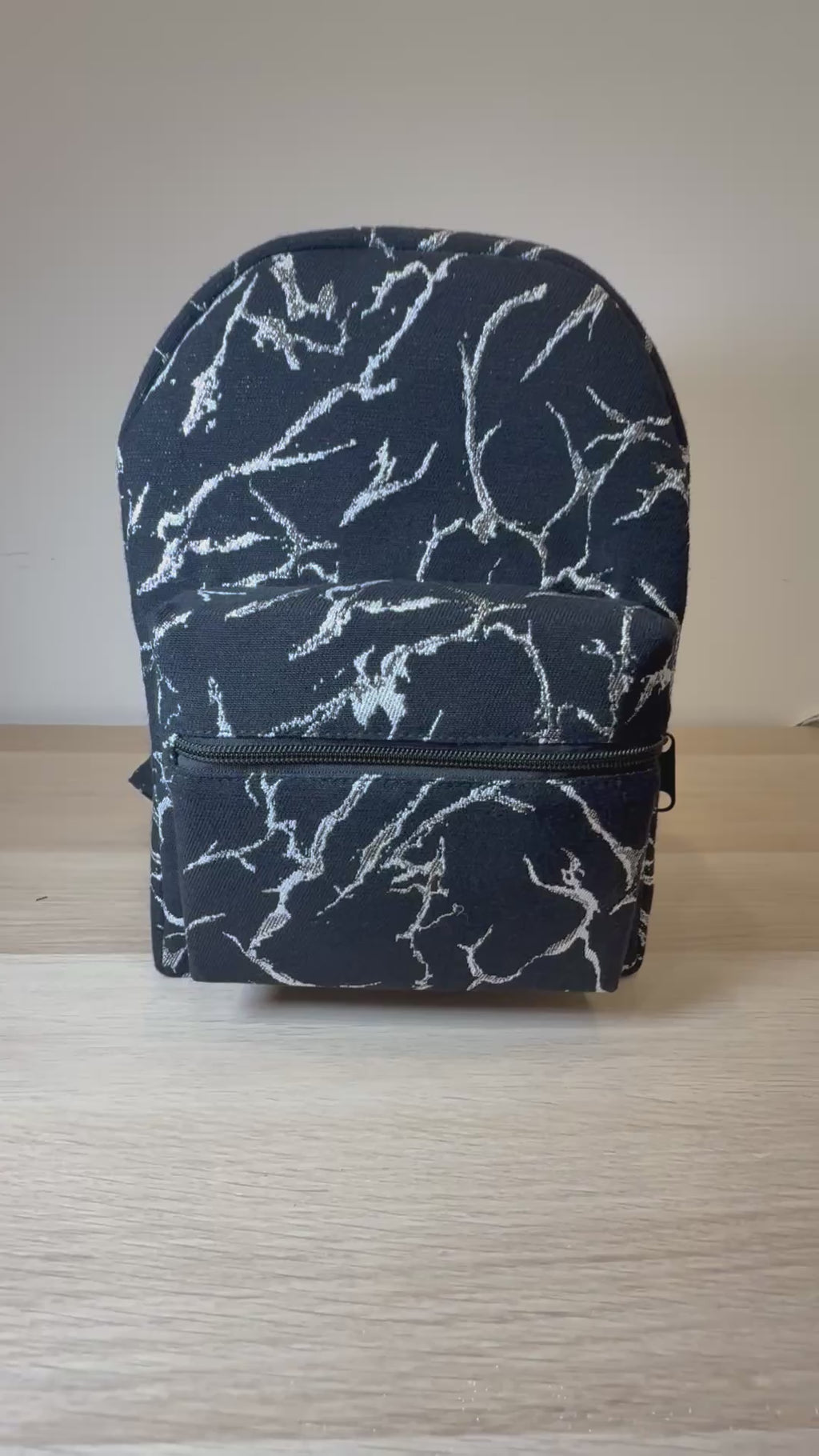 Sac à dos édition limitée noir marbré d’argent