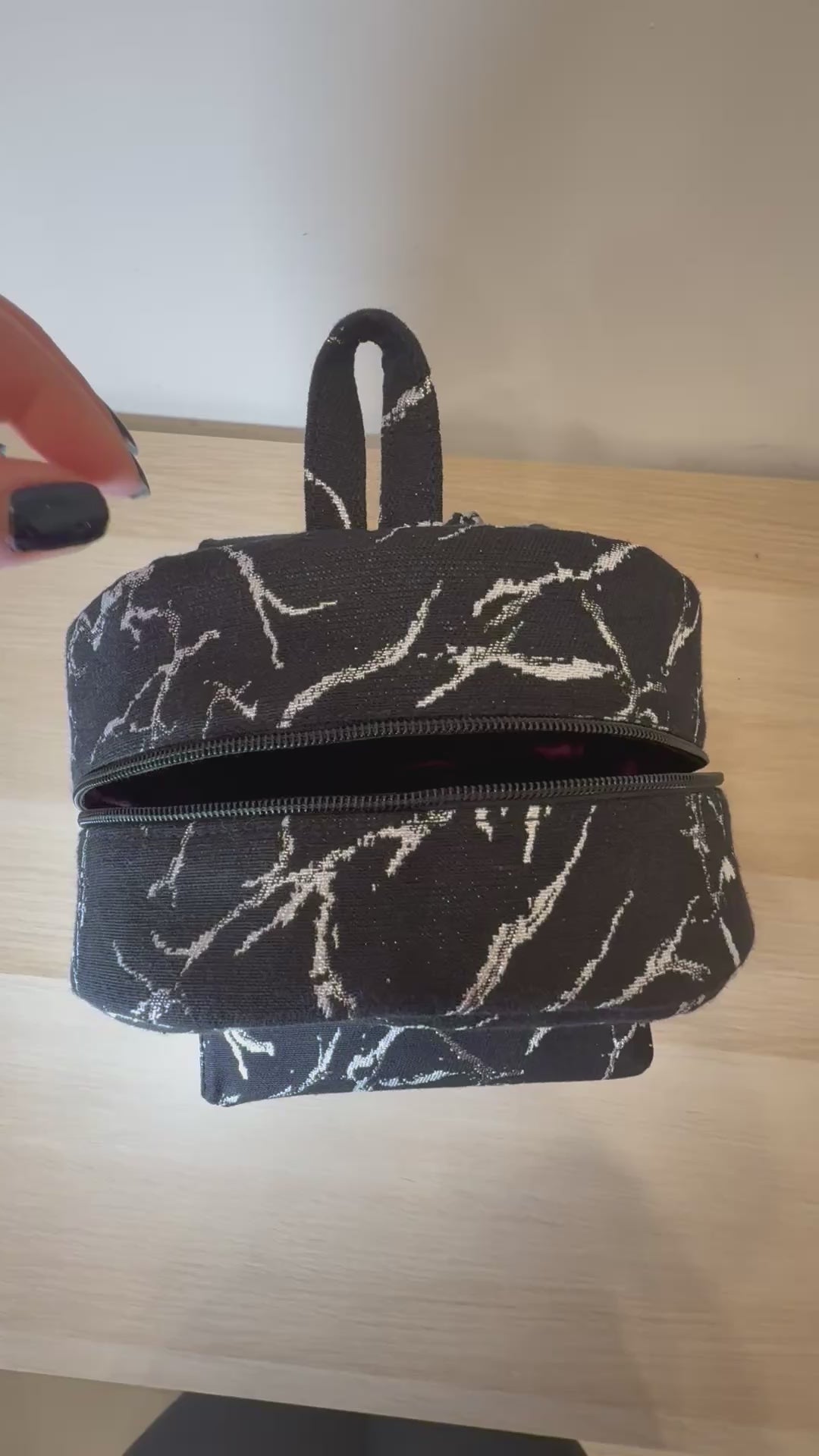 Sac à dos édition limitée noir marbré d’argent