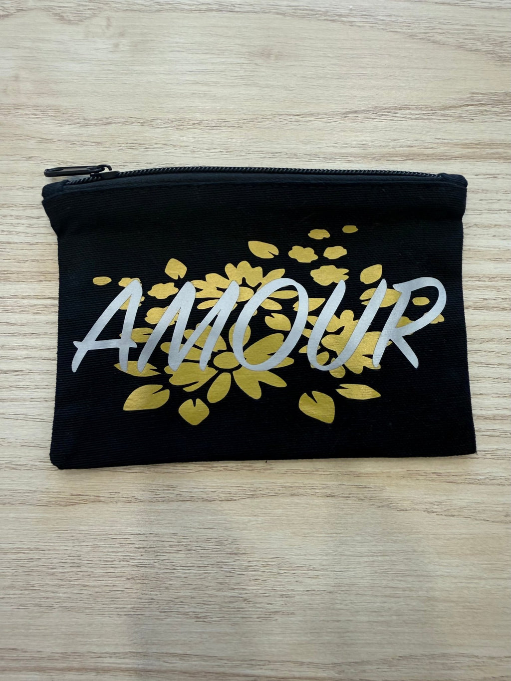 Trousse plate AMOUR – Coton noir & doublure bleue - Miss Nuts Accessoires